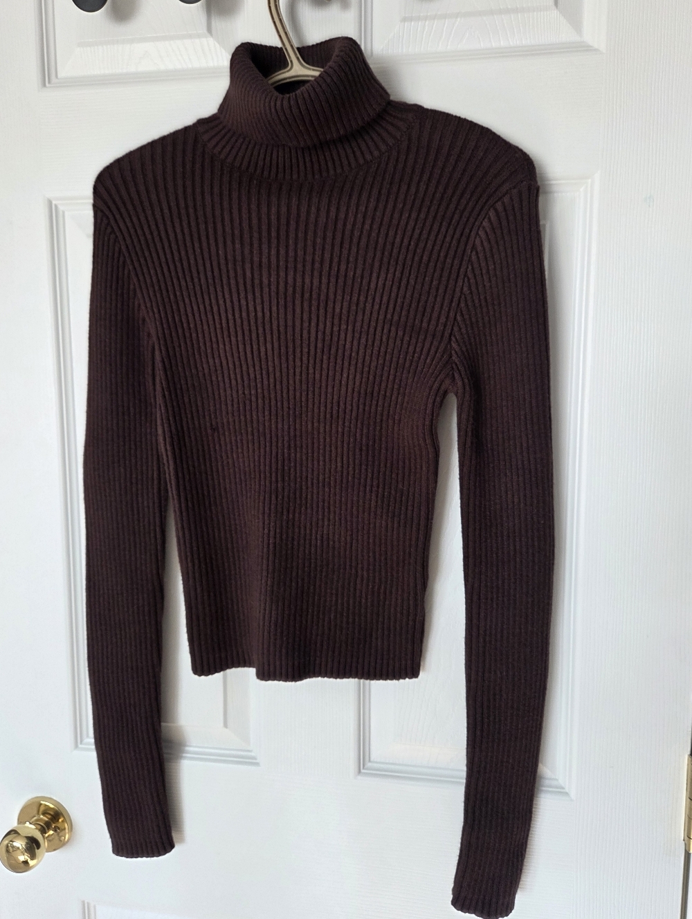 Women’s Ribbed Turtleneck Sweater - Dark Brown NWOT